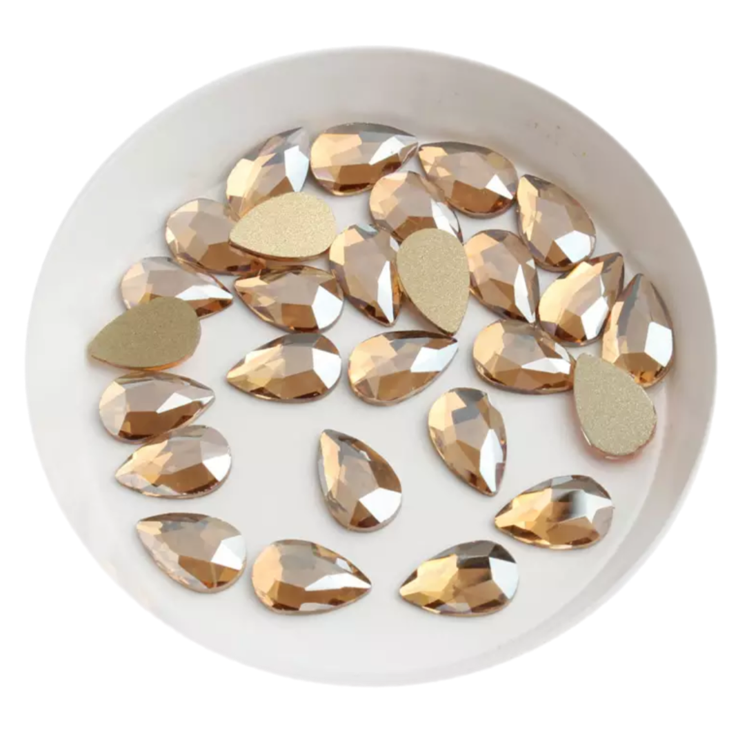 Glass Teardrops 7x10mm Flatbacks